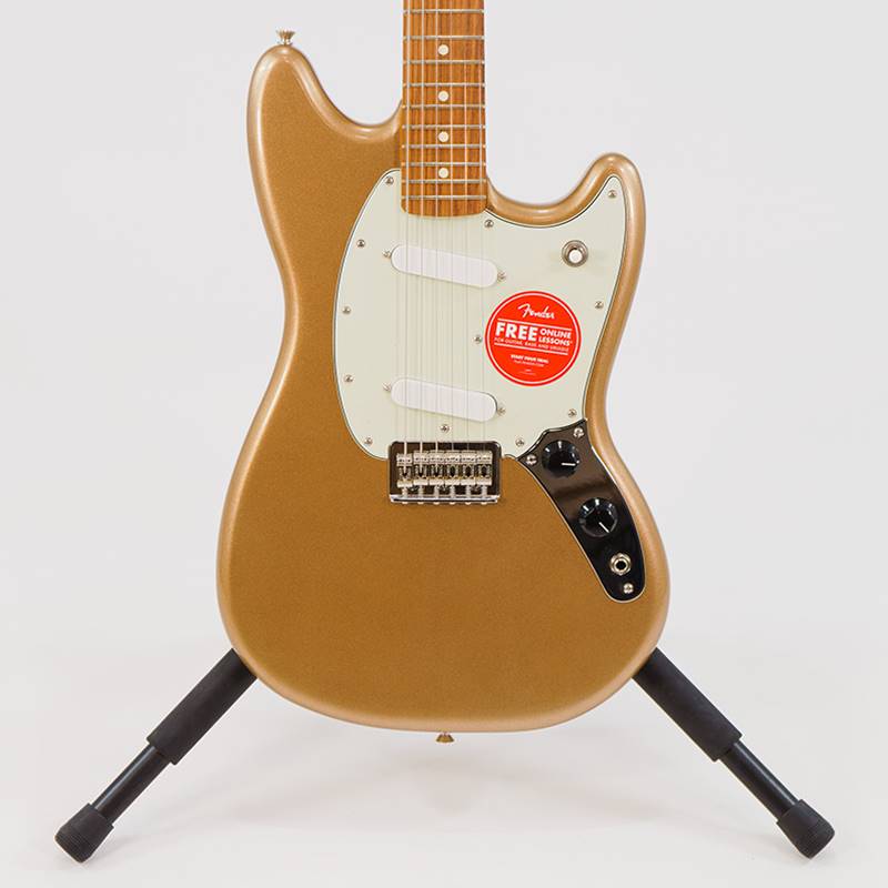 Fender Player Mustang - Firemist Gold with Pau Ferro Fingerboard