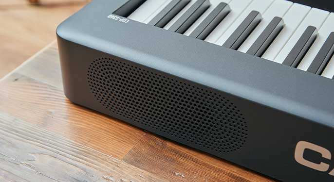 CDP-S360 Built-in Speakers