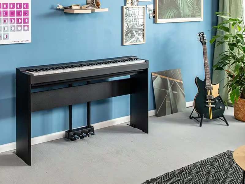Strait Music - Yamaha P-225B Home Piano Bundle