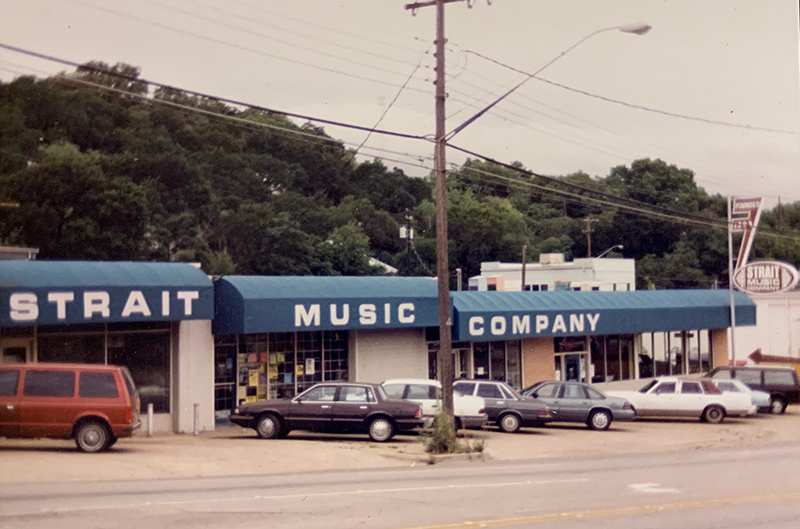 Strait Music Company Storefront Green Banner