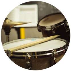 Acoustic and Electric Drums and Percussion, Drumsticks and accessories.