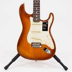 Fender American Performer Stratocaster - Honey Burst with Rosewood Fingerboard