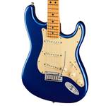 Fender American Ultra Stratocaster - Cobra Blue with Maple Fingerboard