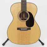 Martin Modern Deluxe Series 000-28 Acoustic Guitar - Gloss Spruce Top (VTS) with Rosewood Back and Sides
