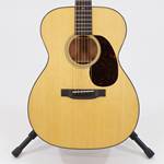 Martin Standard Series 000-18 Auditorium - Spruce Top with Mahogany Back and Sides