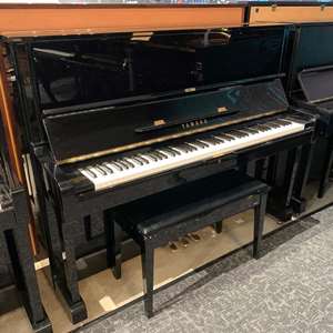 Yamaha U-Series U1 1976 Acoustic Upright Piano - Polished Ebony