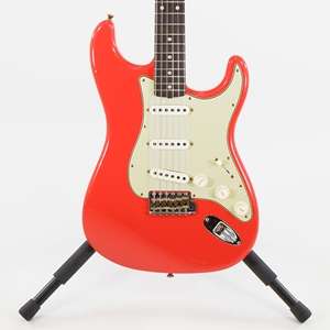 Fender Limited '62 / '63 Journeyman Relic Stratocaster - Aged Fiesta Red with Rosewood Fingerboard