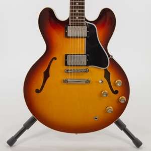Gibson 1961 ES-335 Reissue
Semi-Hollow Body - Vintage Sunburst with Rosewood Fingerboard