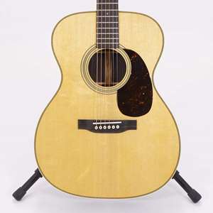 Martin Standard Series 000-28 000-14 Fret Auditorium Acoustic - Gloss Spruce Top with Rosewood Back and Sides