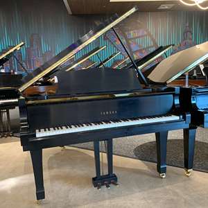 Yamaha C-Series 1986 C3 6'1" Acoustic Grand Piano - Satin Ebony